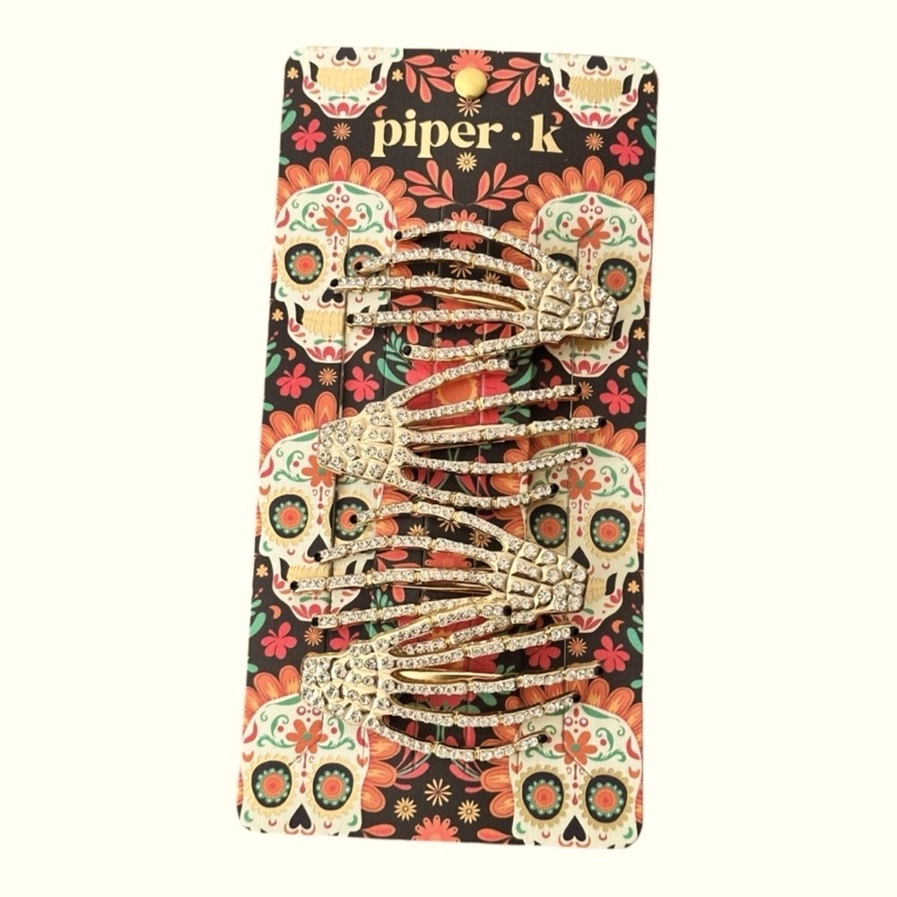 3 for $15 SALE Piper K Rhinestone Halloween Skeleton Hand Hair Clips 4 Pc Set